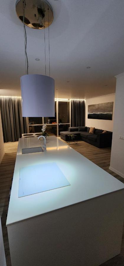 Durres City Apartment, City Center & Close To The Beach Luaran gambar