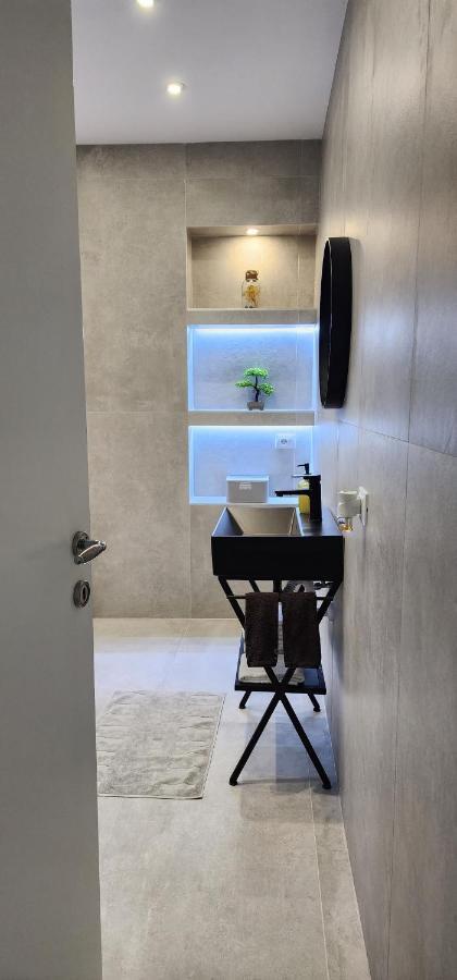 Durres City Apartment, City Center & Close To The Beach Luaran gambar