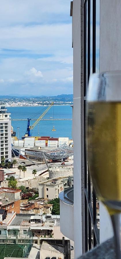 Durres City Apartment, City Center & Close To The Beach Luaran gambar